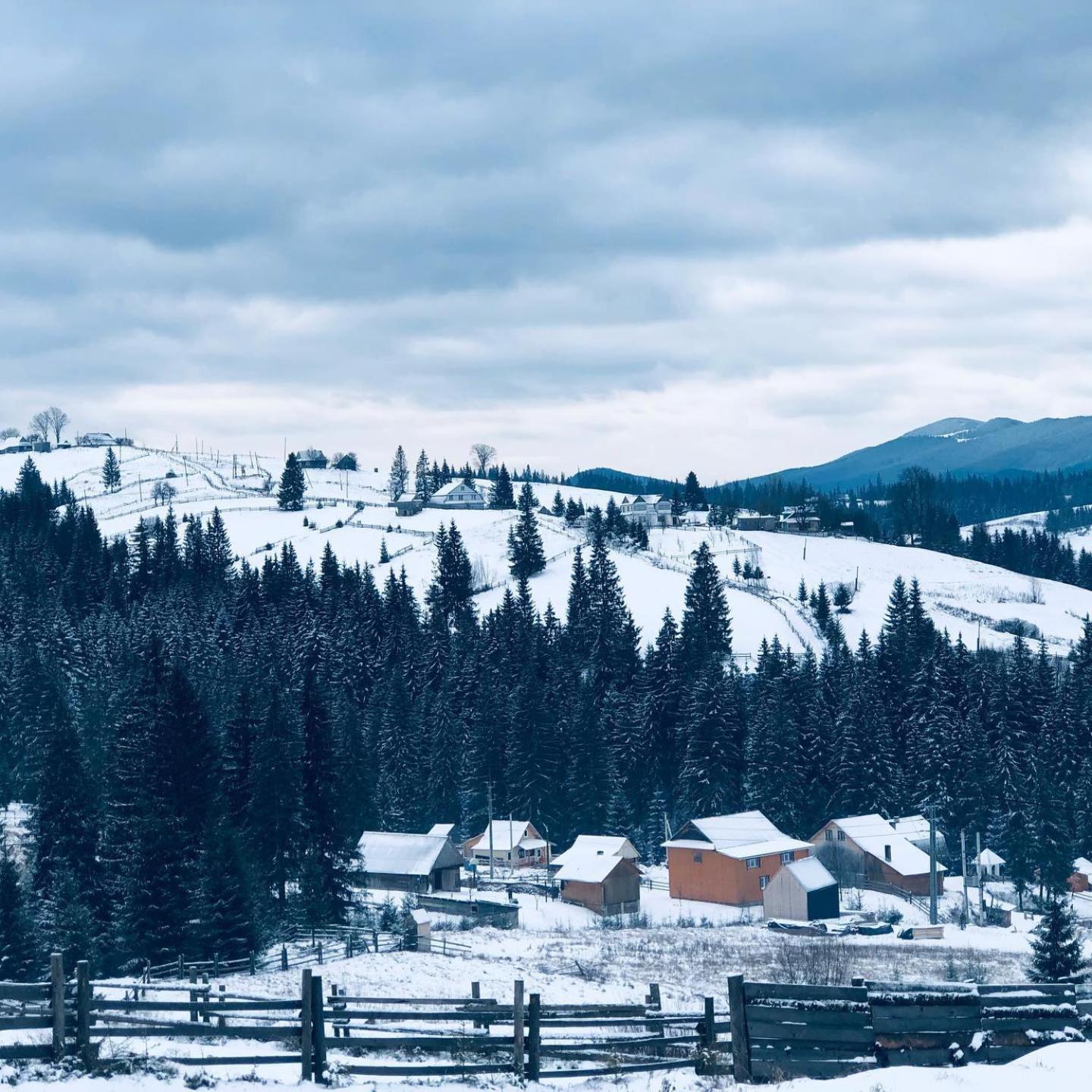 Котеджі Зоряне Небо Bukovel Exterior foto